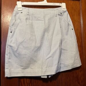 Liz Claiborne Women's 100% Cotton Striped Skort Size 8 Pockets White Gray